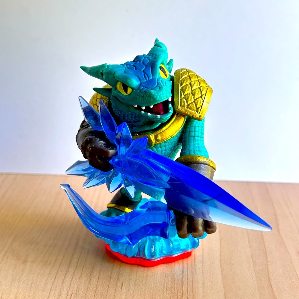 Skylanders: Trap Team - Snap Shot Figure - Activision 2014 Model No. 84999888